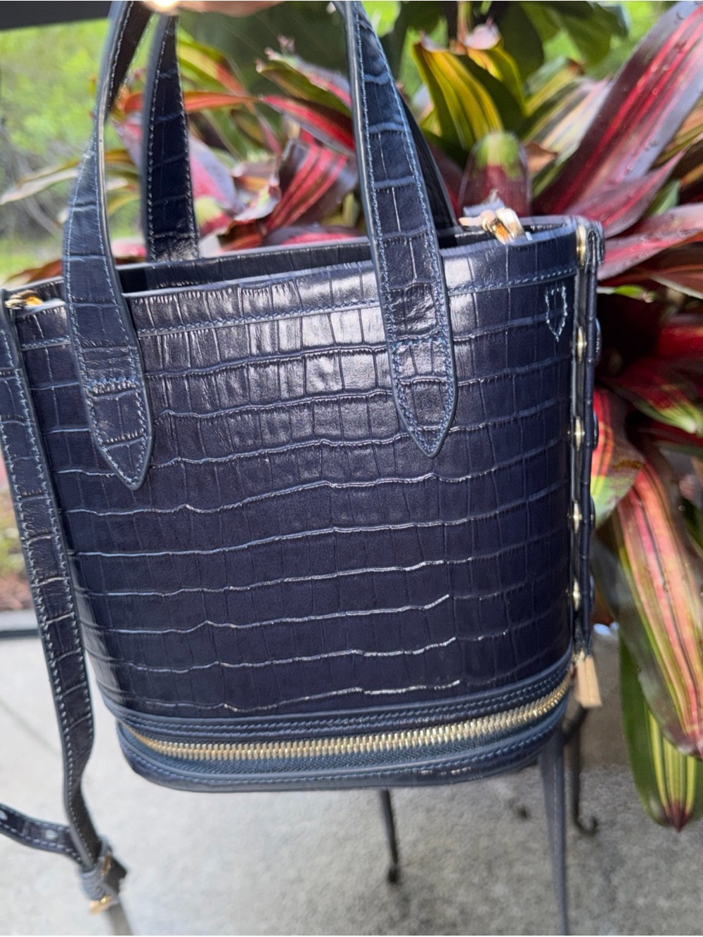 Neely & Chloe Bucket Crossbody Leather Croc Embossed Blue Steel New 8in